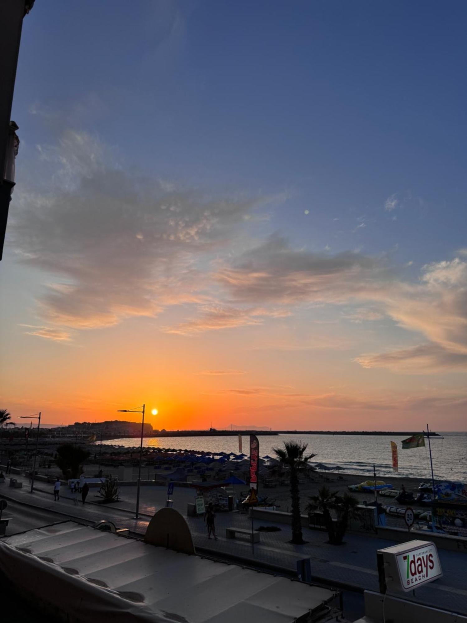 La Vie En Mer Apartments Rethymno  Екстер'єр фото