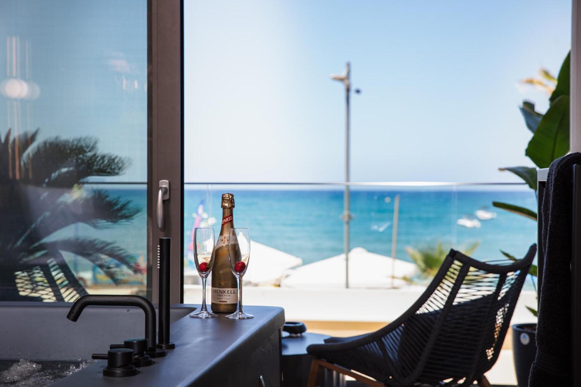 La Vie En Mer Apartments Rethymno  Екстер'єр фото